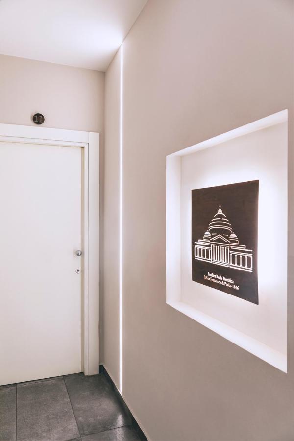 La Smorfia Hotel Naples Luaran gambar