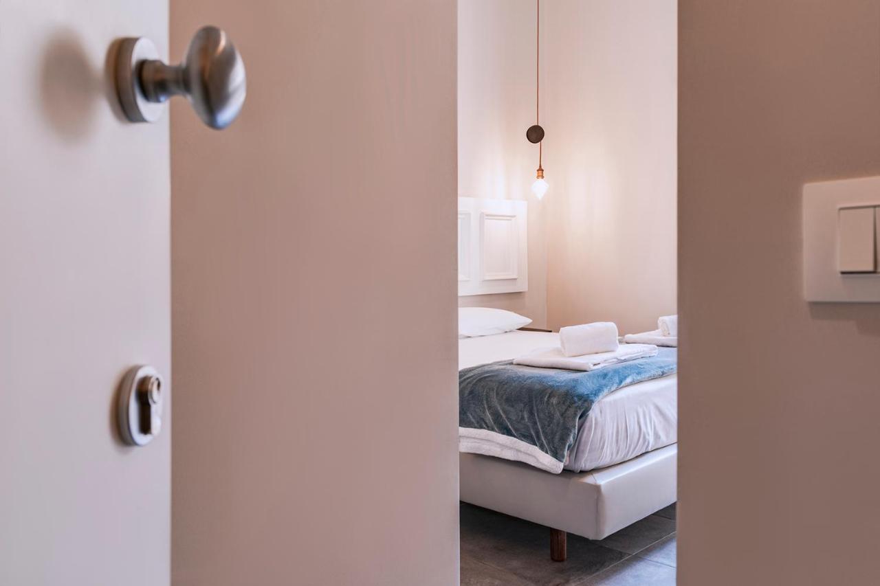 La Smorfia Hotel Naples Luaran gambar