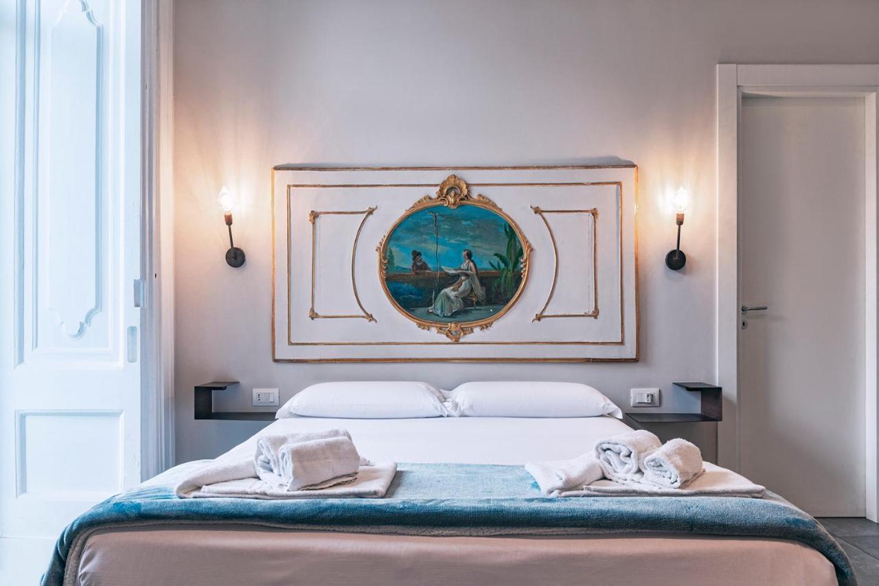 La Smorfia Hotel Naples Luaran gambar